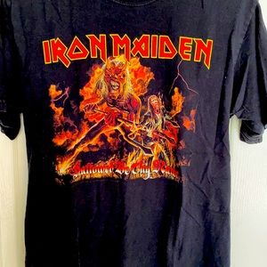 Iron Maiden - Hallowed Be Thy Name